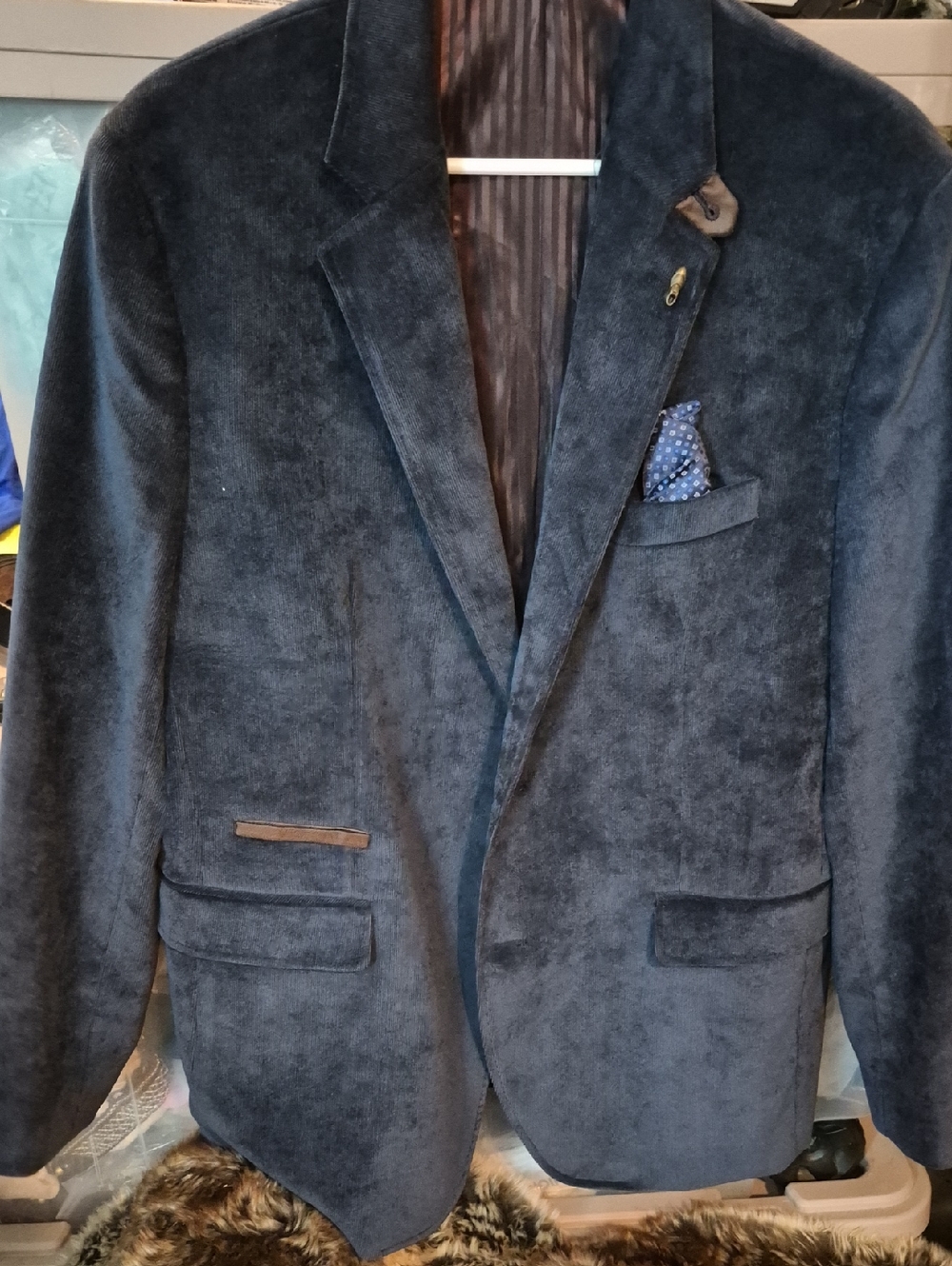 Men's Dark Blue Velvet Sport Coat - Tailored Single-Breasted Blazer